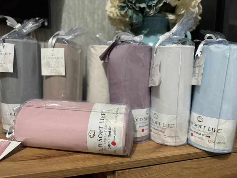 Простынь сатин на резинке Gold Soft Life pink 180х200см +30 см 600176 фото